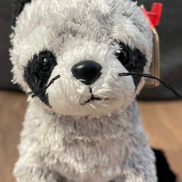 Brand New with Tags, Ty Raccoon - Picture 3 of 10